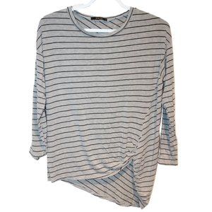 3/$25 🏷 RetroLuxe Striped Shirt Size XS